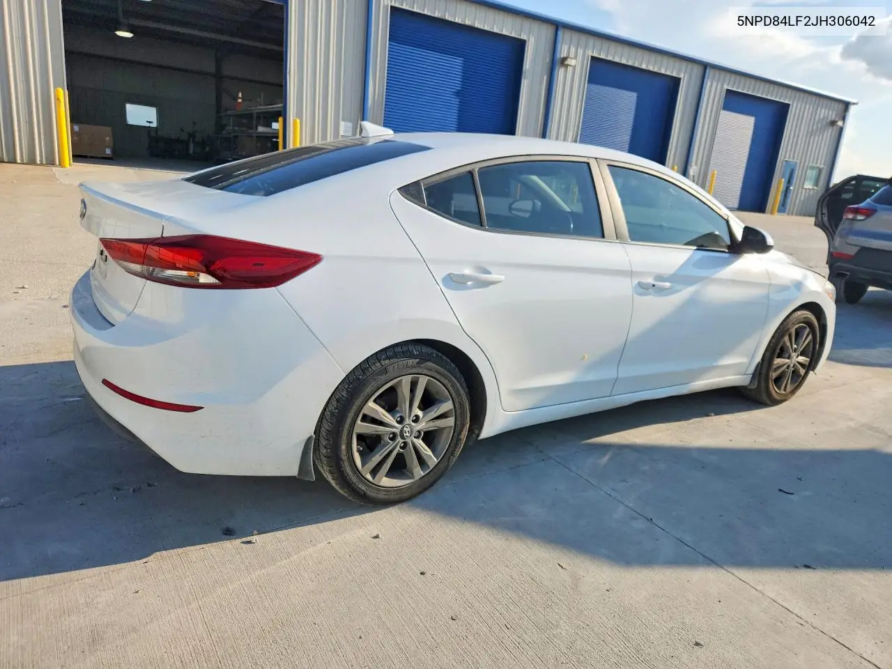 2018 HYUNDAI ELANTRA VIN 5NPD84LF2JH306042 — фото 3