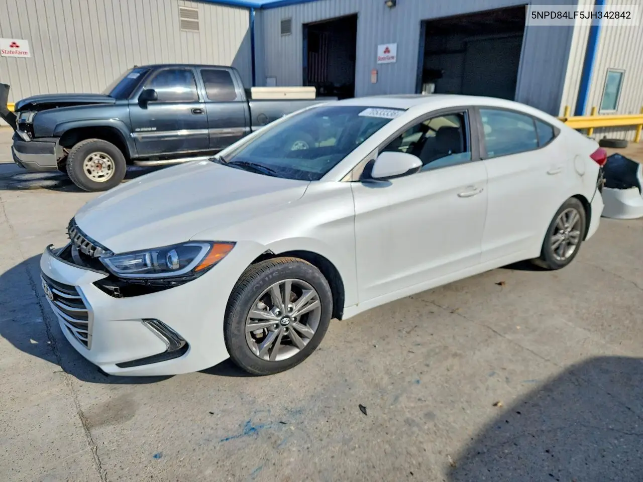 2018 HYUNDAI ELANTRA VIN 5NPD84LF5JH342842 — фото 2