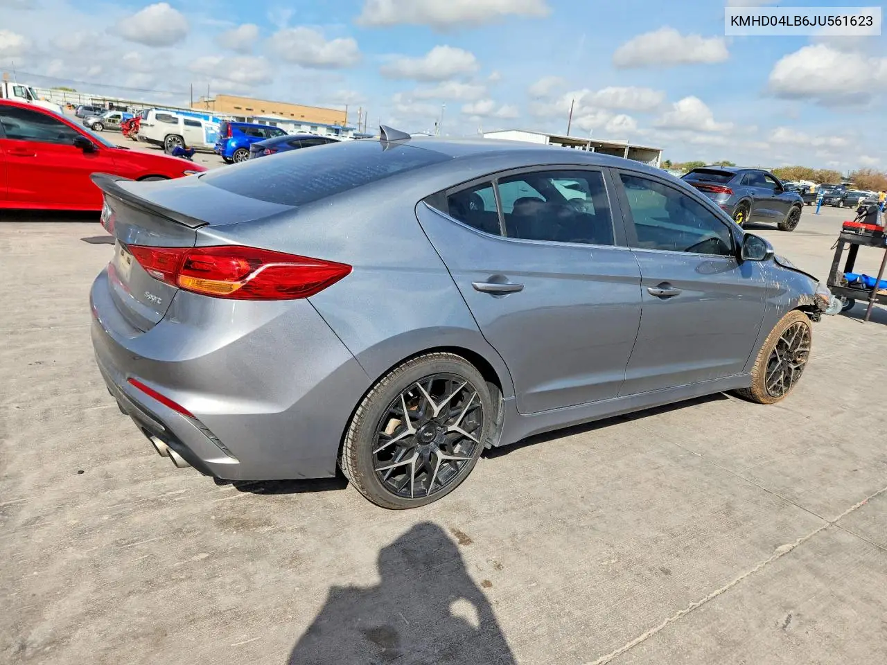 2018 HYUNDAI ELANTRA VIN KMHD04LB6JU561623 — фото 3