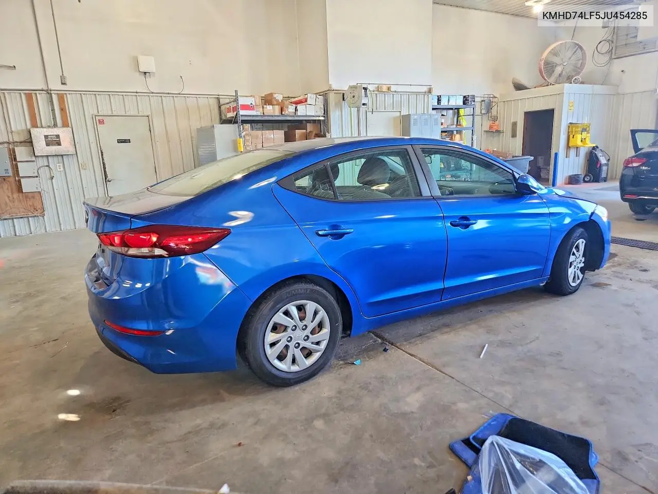 2018 HYUNDAI ELANTRA VIN KMHD74LF5JU454285 — фото 3