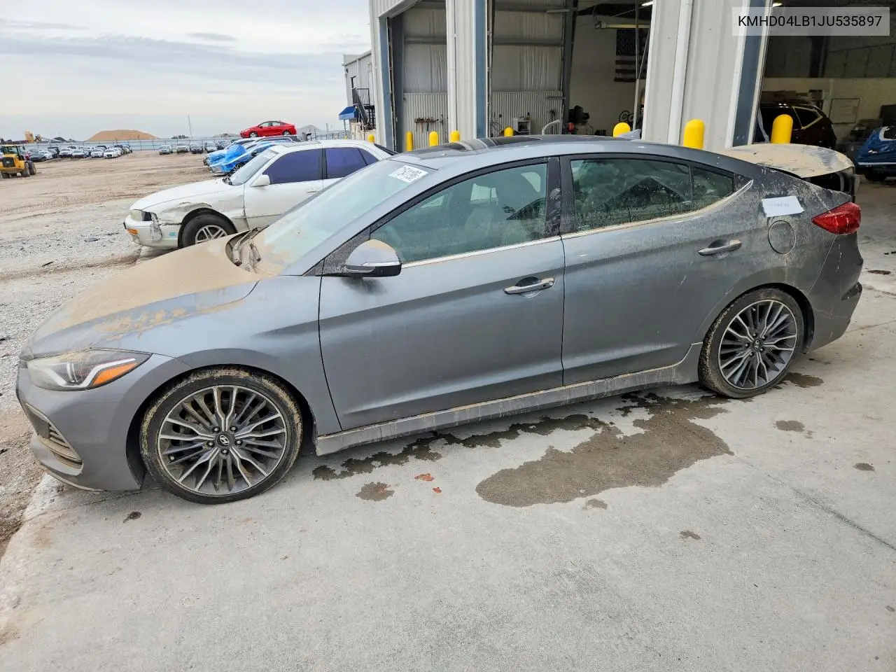 HYUNDAI ELANTRA 2018, VIN KMHD04LB1JU535897