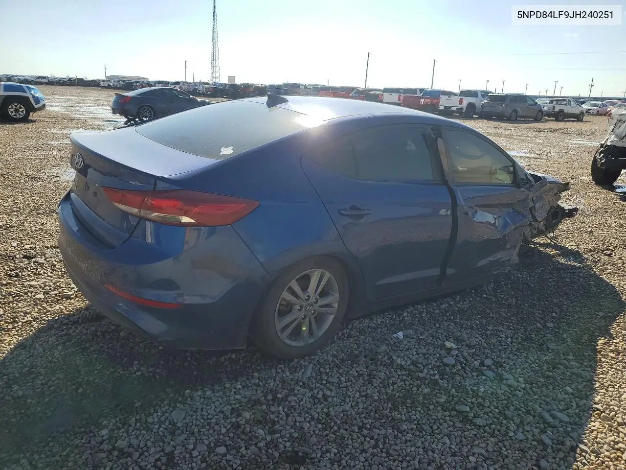 2018 HYUNDAI ELANTRA VIN 5NPD84LF9JH240251 — фото 3