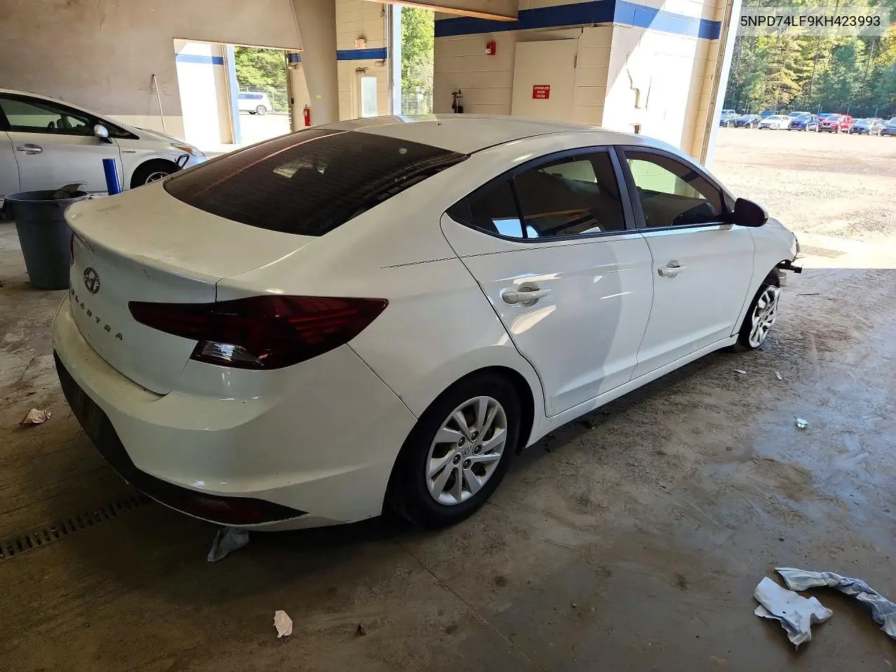 2019 HYUNDAI ELANTRA VIN 5NPD74LF9KH423993 — фото 3