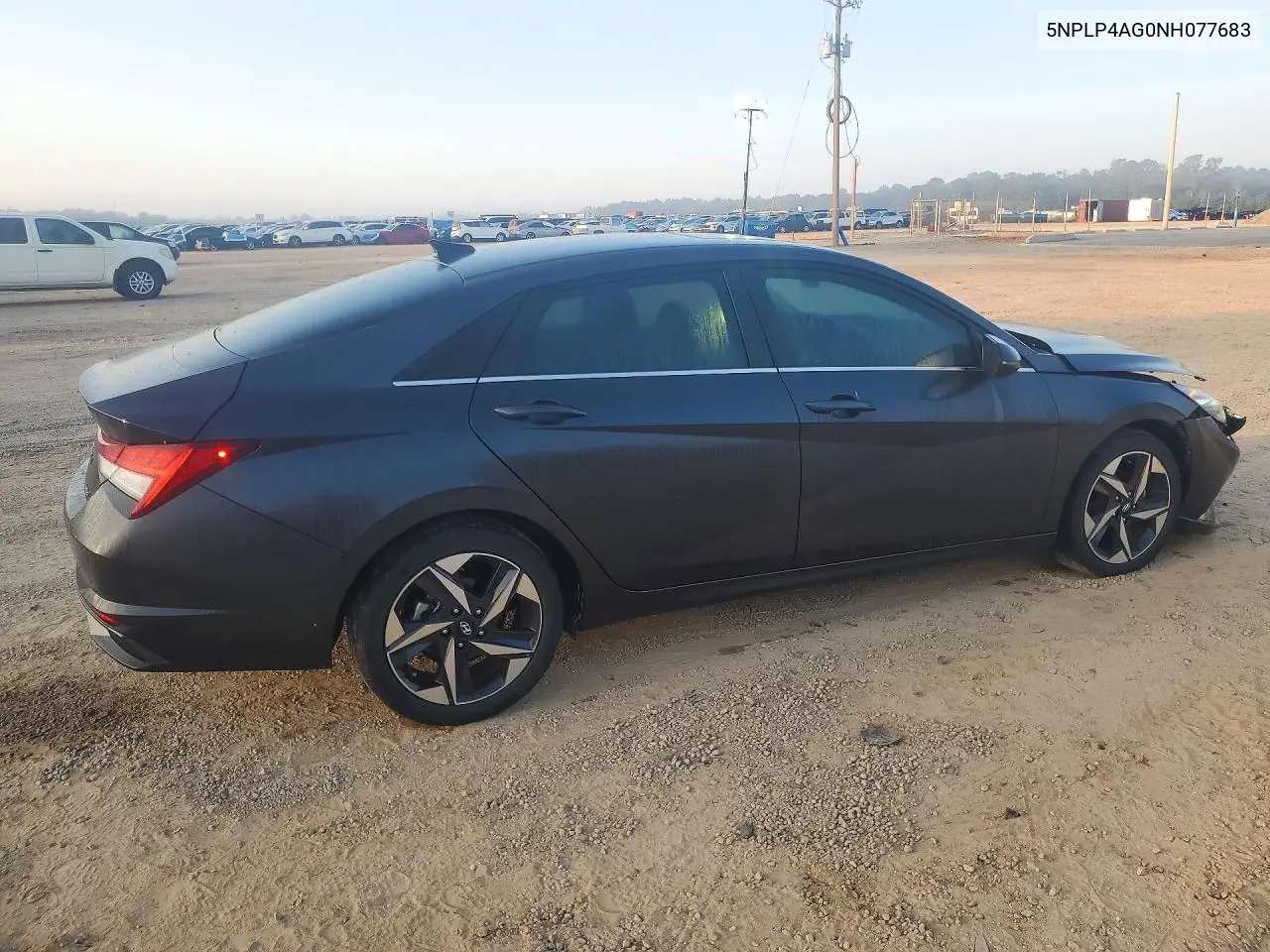 2022 HYUNDAI ELANTRA VIN 5NPLP4AG0NH077683 — фото 3