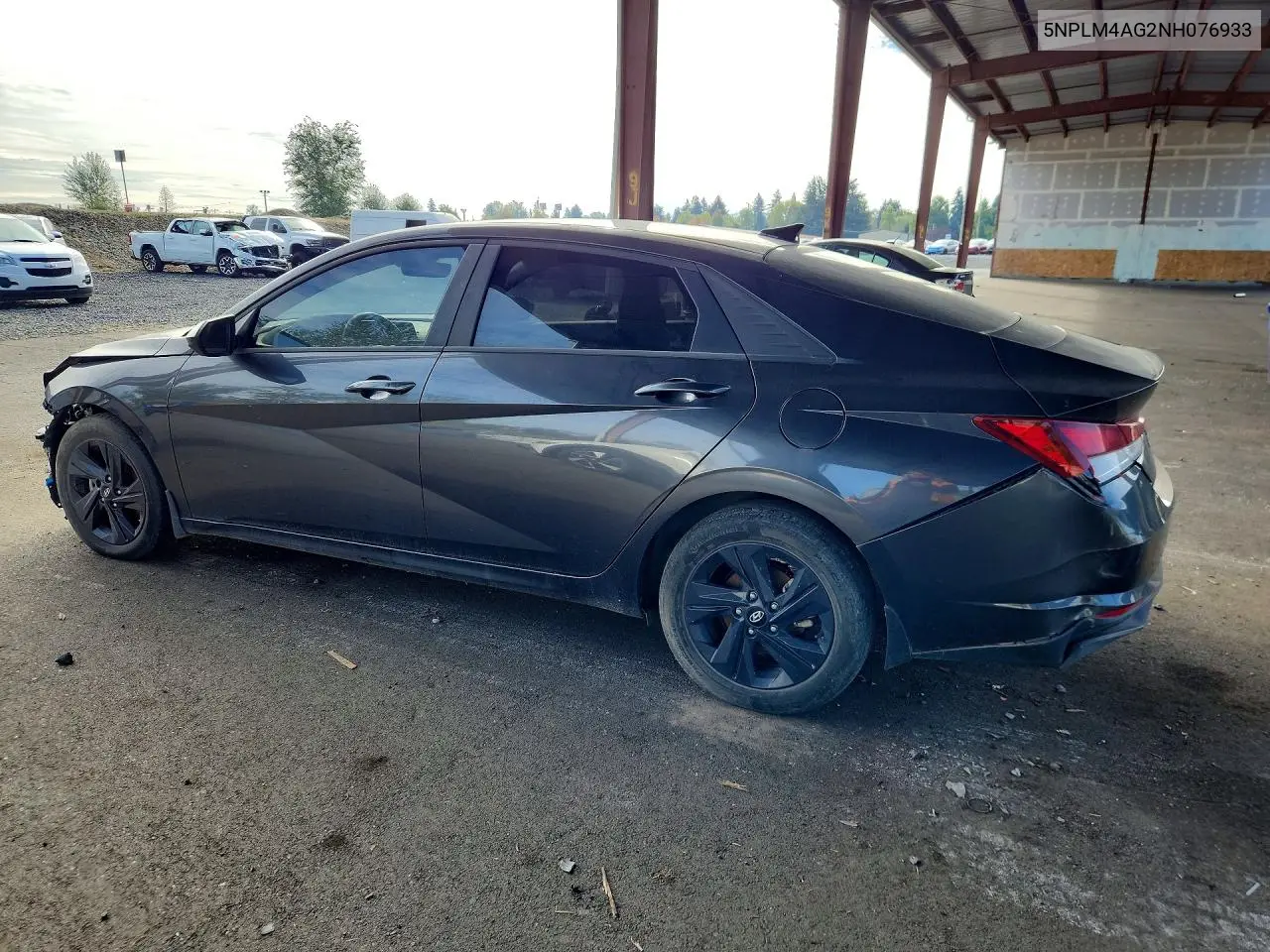 2022 HYUNDAI ELANTRA VIN 5NPLM4AG2NH076933 — фото 2