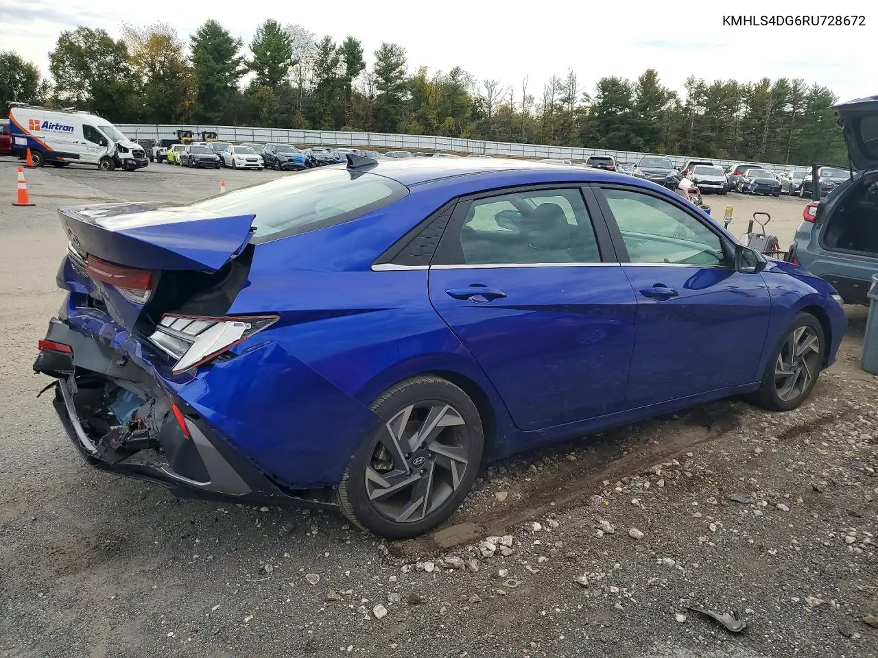 2024 HYUNDAI ELANTRA VIN KMHLS4DG6RU728672 — фото 3
