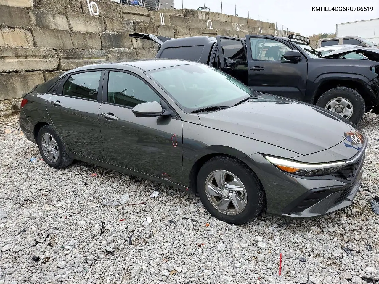 2024 HYUNDAI ELANTRA VIN KMHLL4DG6RU786519 — фото 4