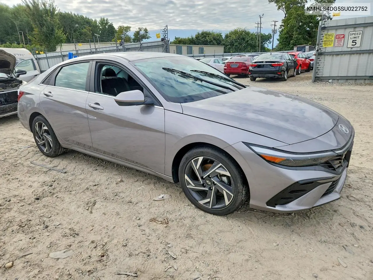 2025 HYUNDAI ELANTRA VIN KMHLS4DG5SU022752 — фото 4