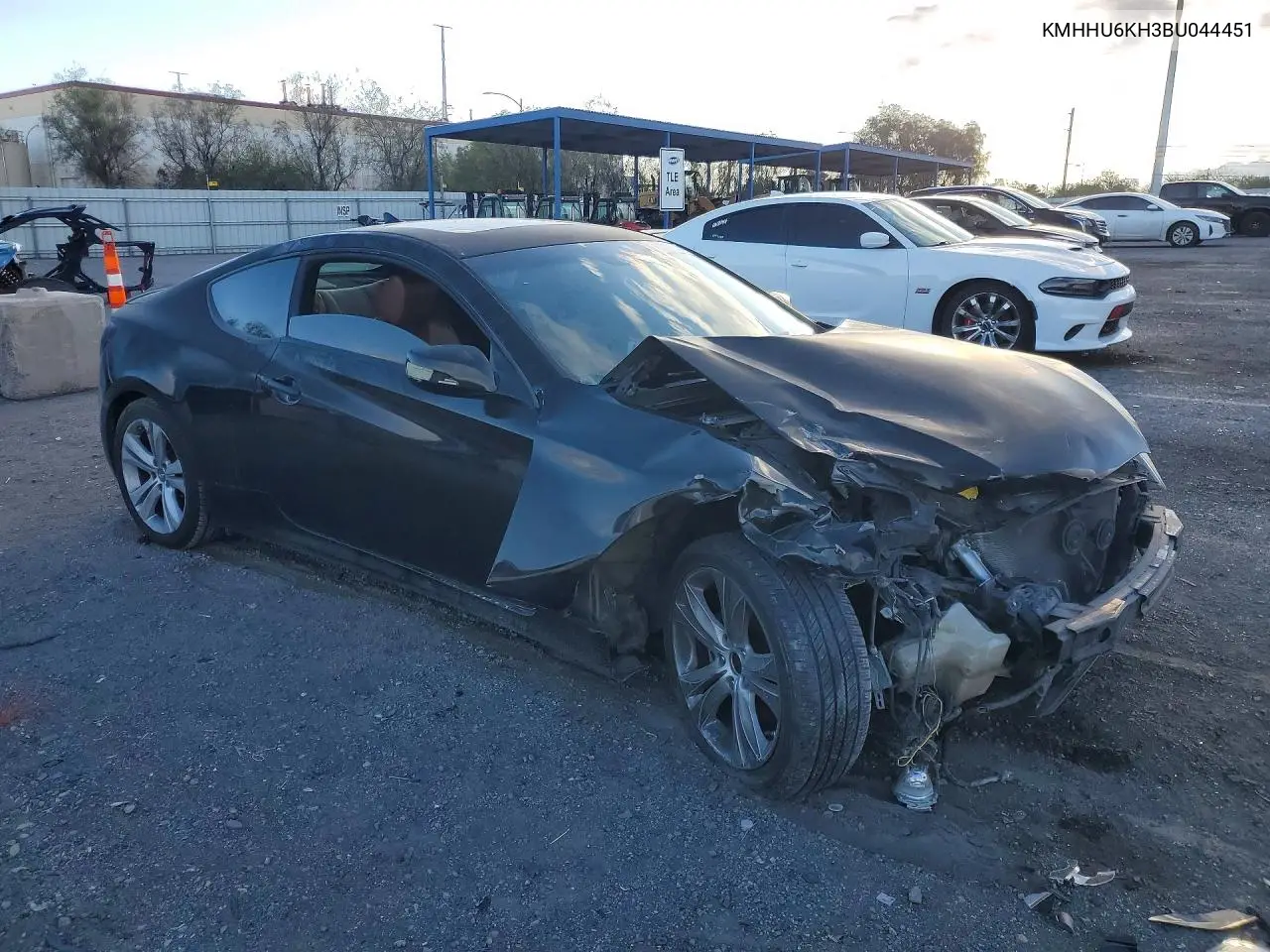 2011 HYUNDAI GENESIS COUPE VIN KMHHU6KH3BU044451 — фото 4