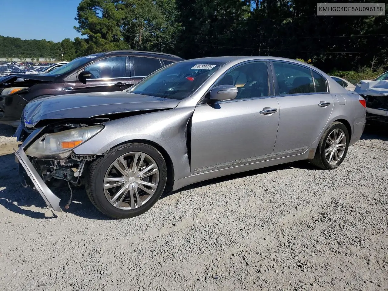 HYUNDAI GENESIS 2010, VIN KMHGC4DF5AU096158