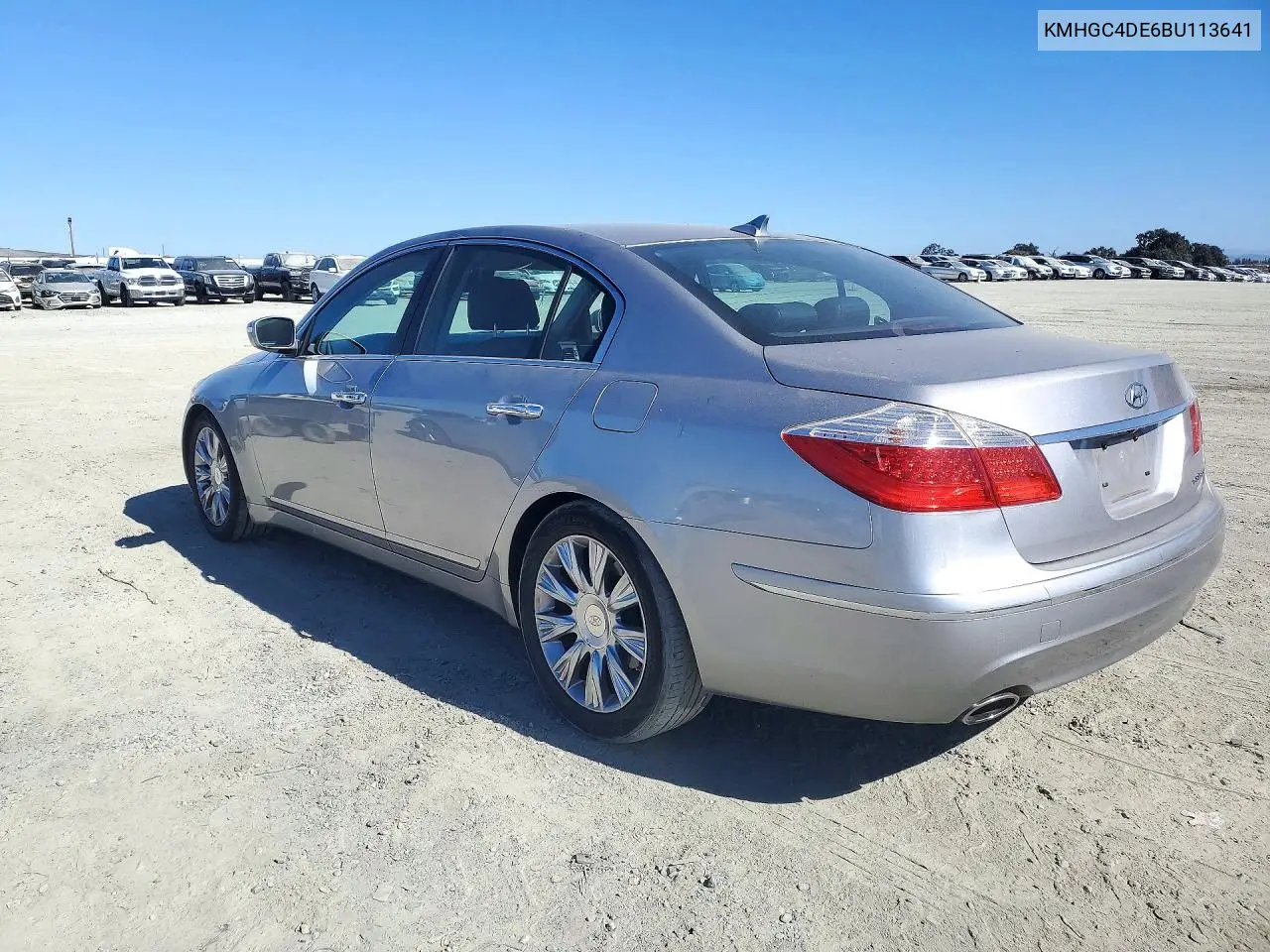 2011 HYUNDAI GENESIS VIN KMHGC4DE6BU113641 — фото 2