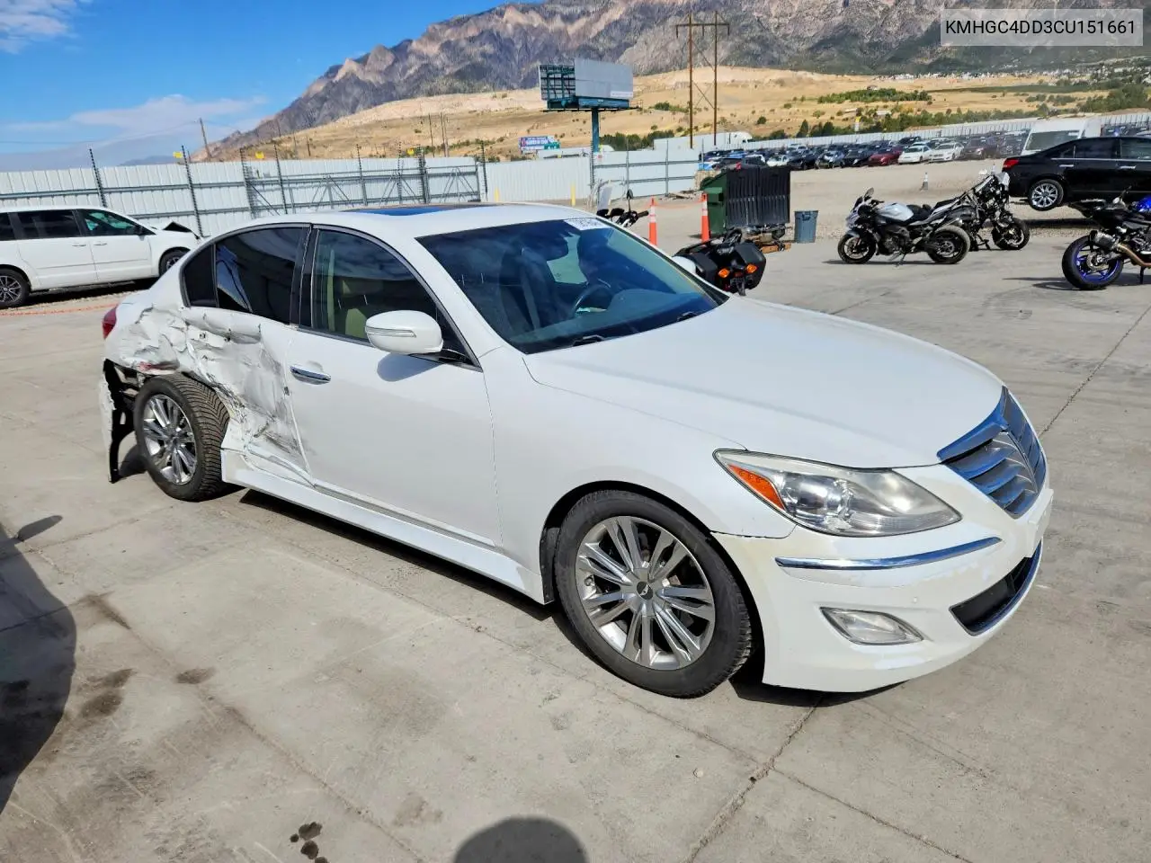 2012 HYUNDAI GENESIS VIN KMHGC4DD3CU151661 — фото 4