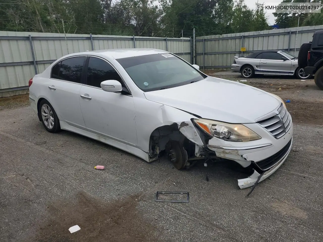 2013 HYUNDAI GENESIS VIN KMHGC4DD2DU214797 — фото 4