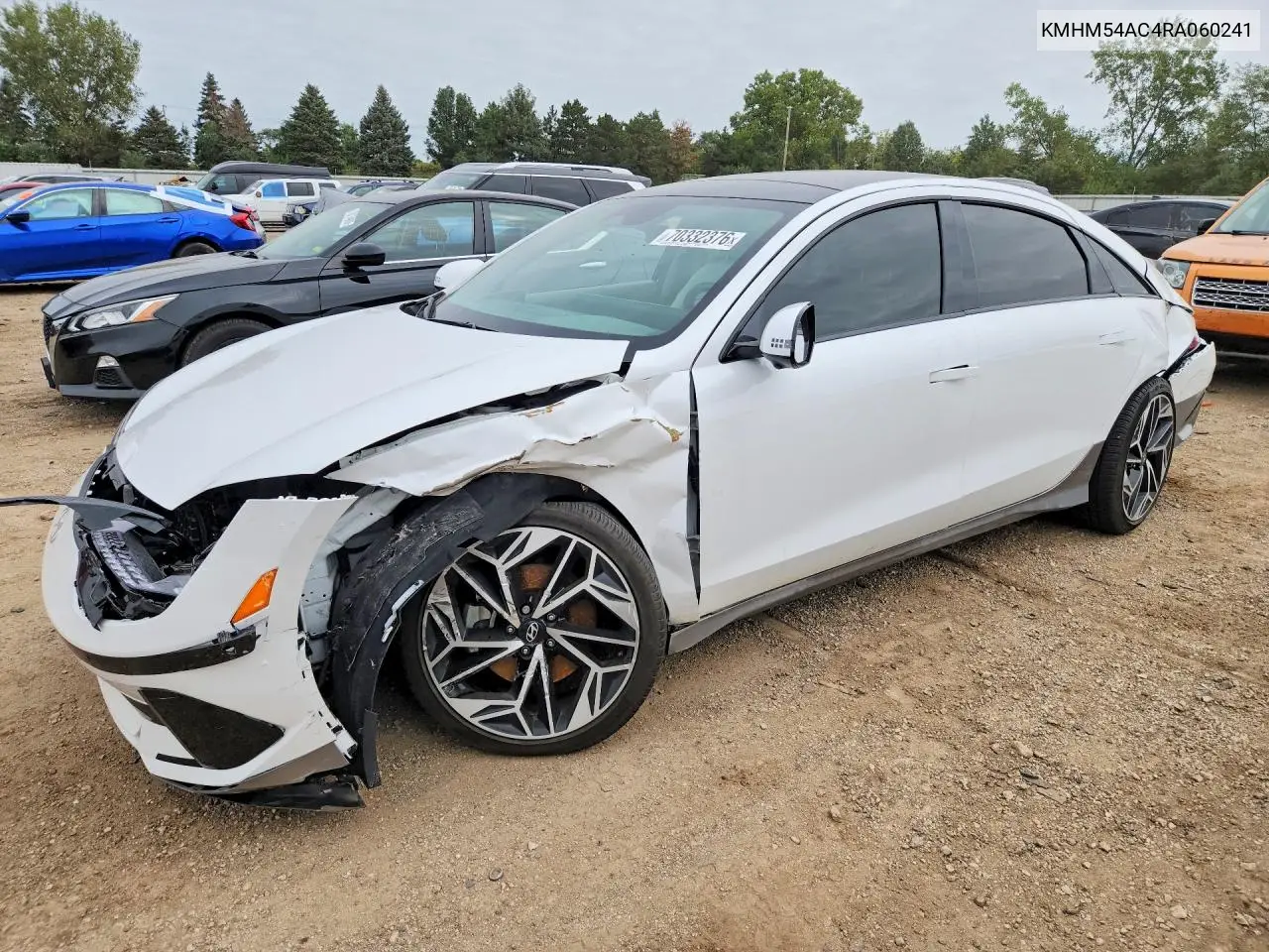 HYUNDAI IONIQ 6 2024, VIN KMHM54AC4RA060241