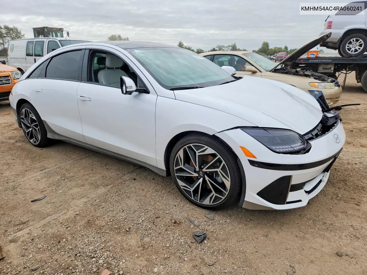 2024 HYUNDAI IONIQ 6 VIN KMHM54AC4RA060241 — фото 4
