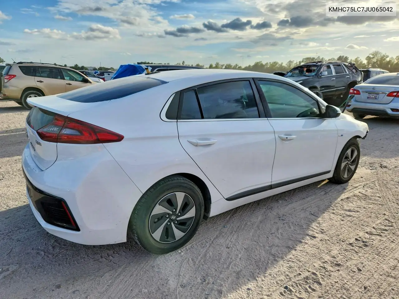 2018 HYUNDAI IONIQ VIN KMHC75LC7JU065042 — фото 3