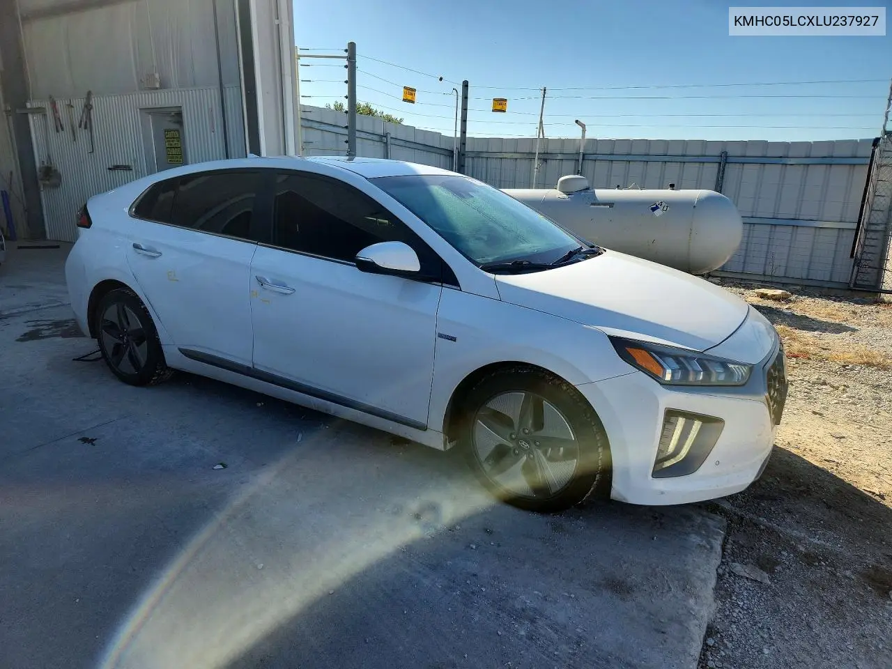 2020 HYUNDAI IONIQ VIN KMHC05LCXLU237927 — фото 4