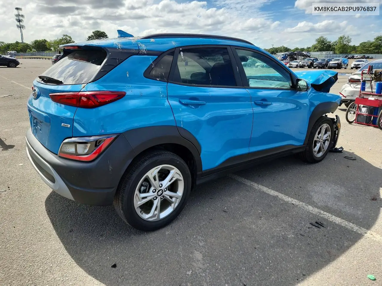 2023 HYUNDAI KONA VIN KM8K6CAB2PU976837 — фото 3