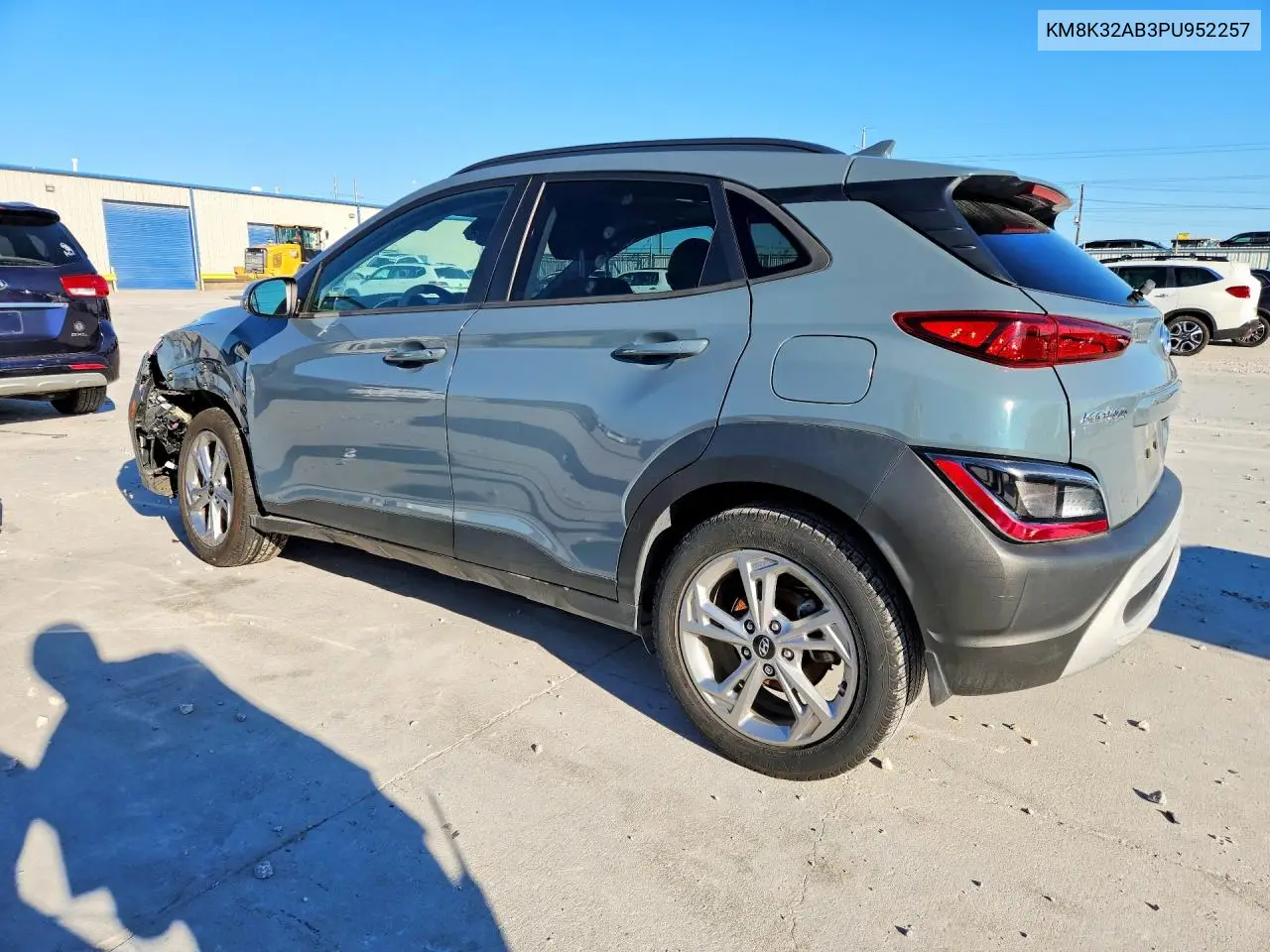 2023 HYUNDAI KONA VIN KM8K32AB3PU952257 — фото 2