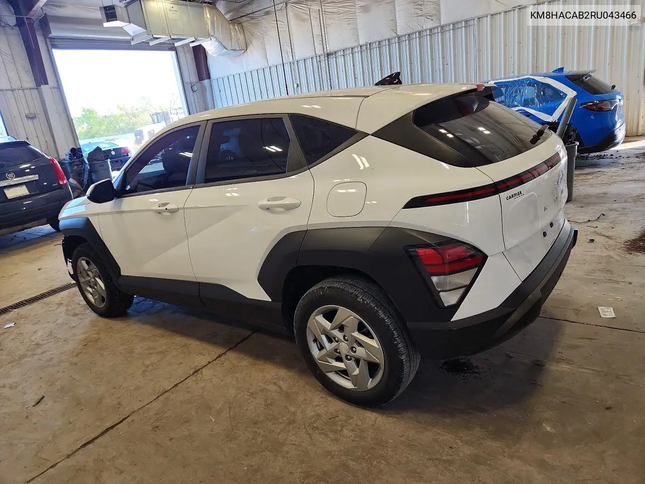 2024 HYUNDAI KONA VIN KM8HACAB2RU043466 — фото 2