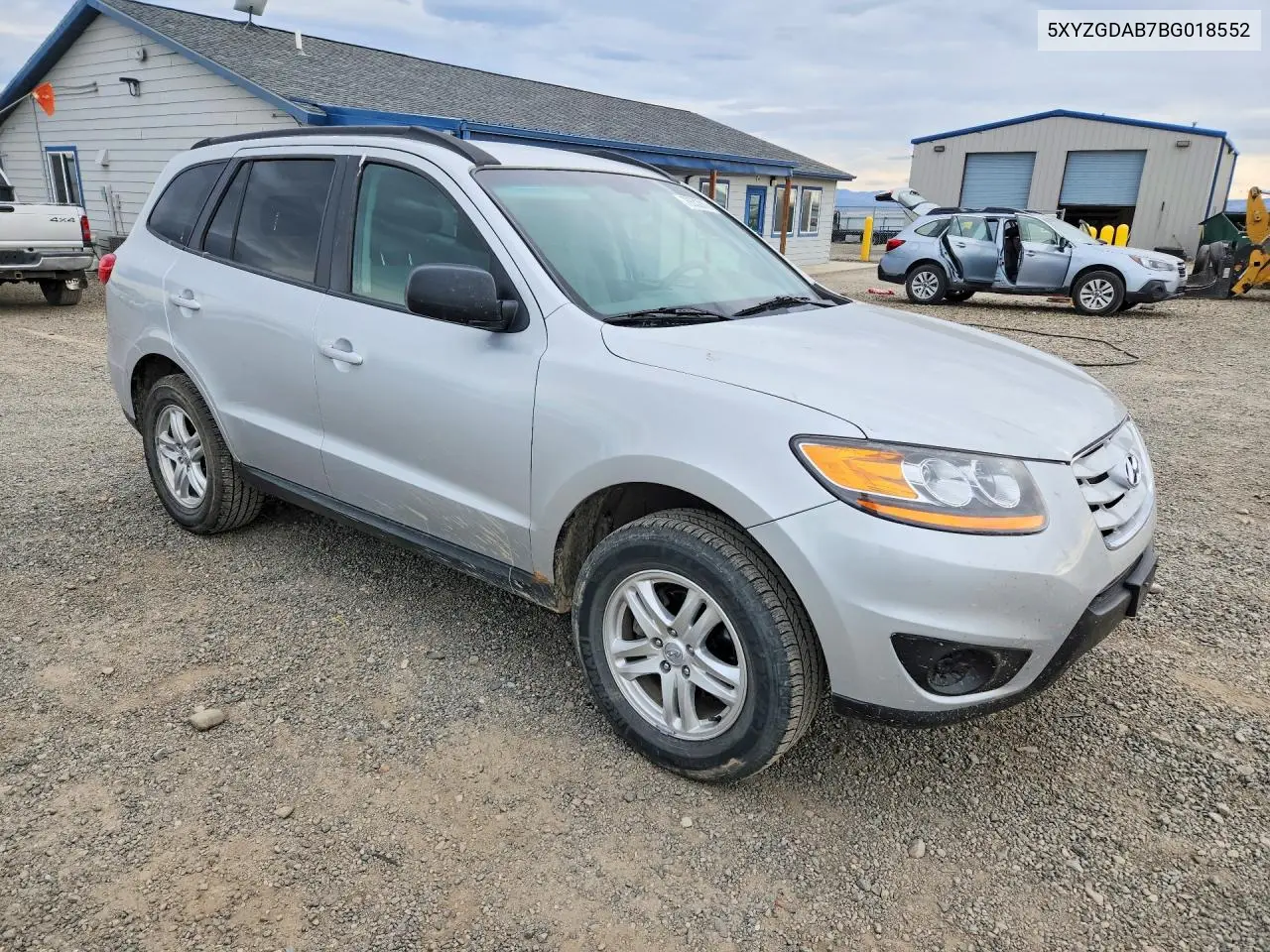 2011 HYUNDAI SANTA FE VIN 5XYZGDAB7BG018552 — фото 4