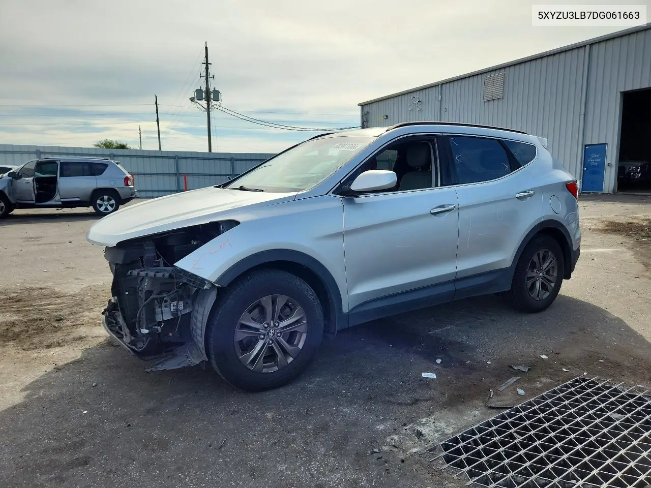 HYUNDAI SANTA FE 2013, VIN 5XYZU3LB7DG061663