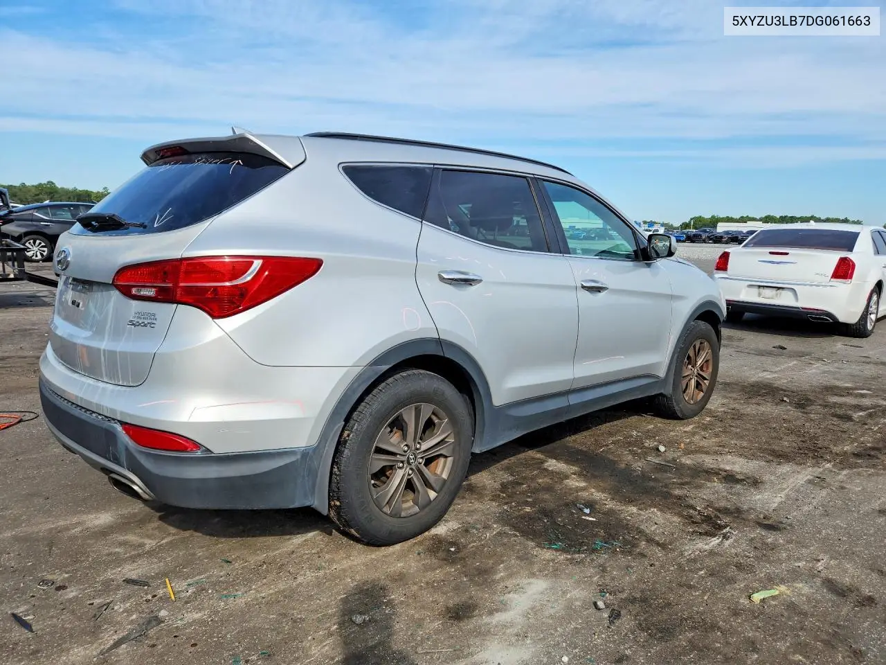 2013 HYUNDAI SANTA FE VIN 5XYZU3LB7DG061663 — фото 3