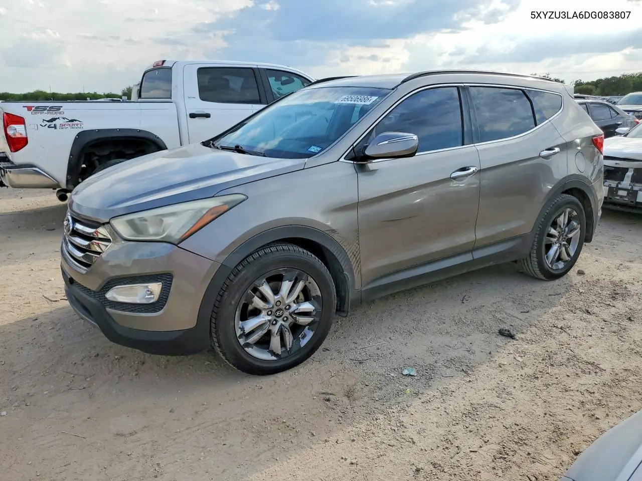 HYUNDAI SANTA FE 2013, VIN 5XYZU3LA6DG083807