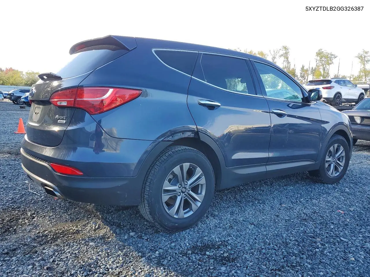 2016 HYUNDAI SANTA FE VIN 5XYZTDLB2GG326387 — фото 3