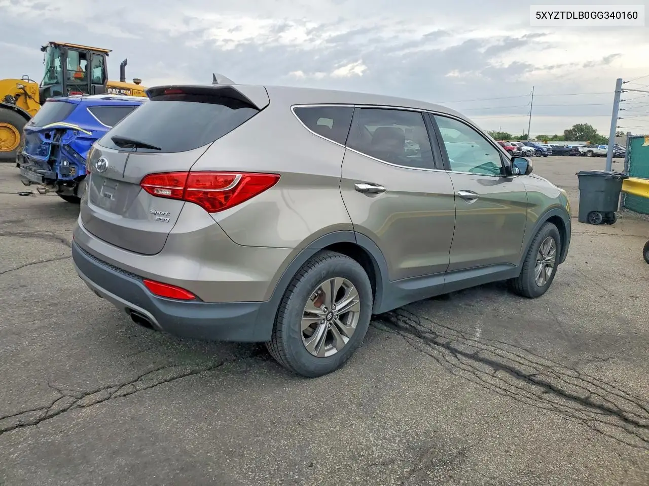 2016 HYUNDAI SANTA FE VIN 5XYZTDLB0GG340160 — фото 3
