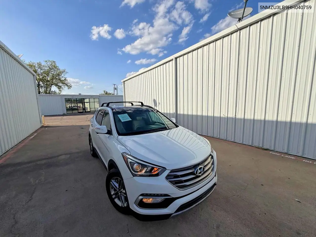 HYUNDAI SANTA FE 2017, VIN 5NMZU3LB9HH040759