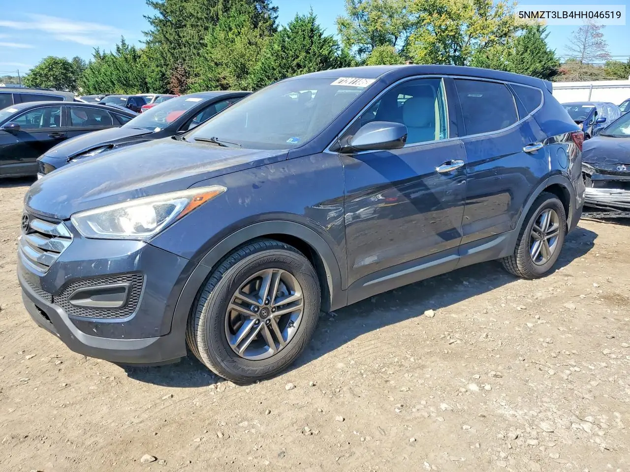 HYUNDAI SANTA FE 2017, VIN 5NMZT3LB4HH046519