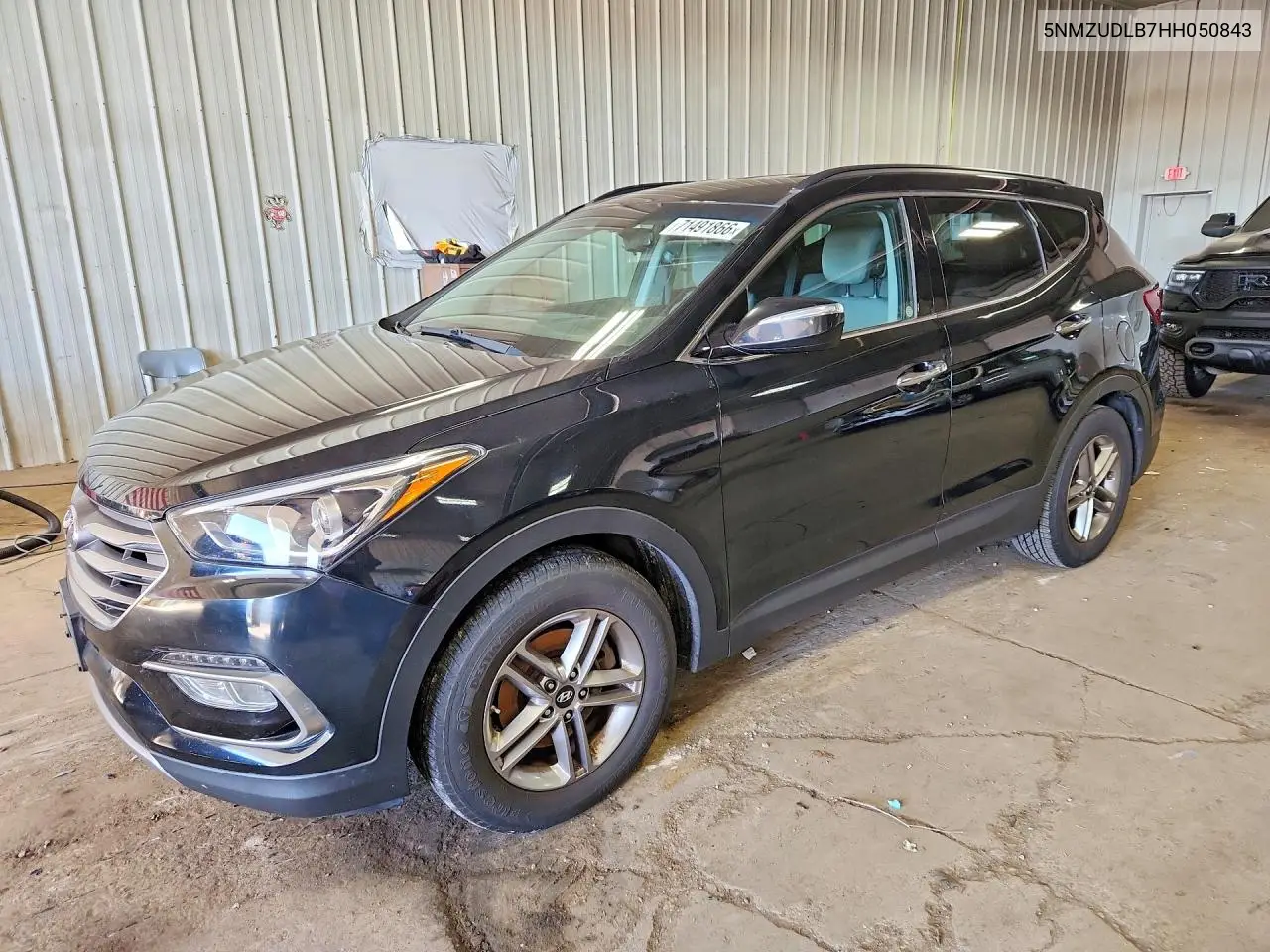 HYUNDAI SANTA FE 2017, VIN 5NMZUDLB7HH050843