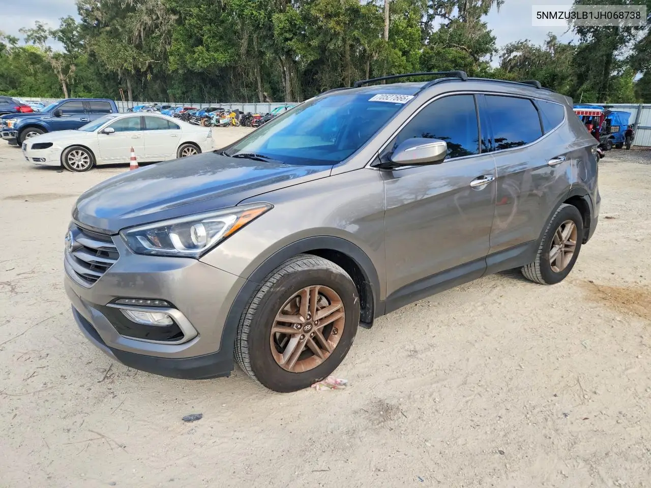 HYUNDAI SANTA FE 2018, VIN 5NMZU3LB1JH068738