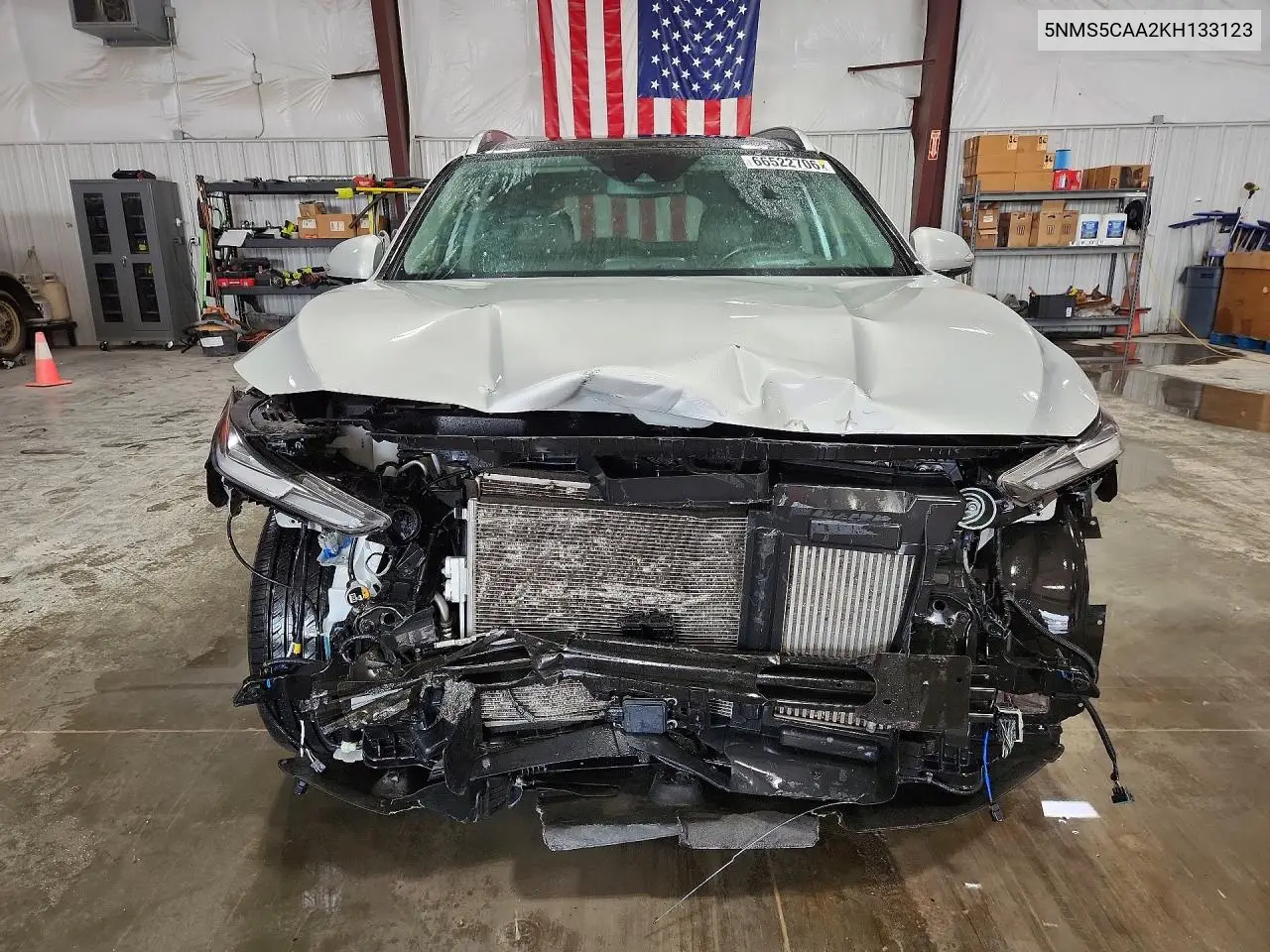 2019 HYUNDAI SANTA FE VIN 5NMS5CAA2KH133123 — фото 5