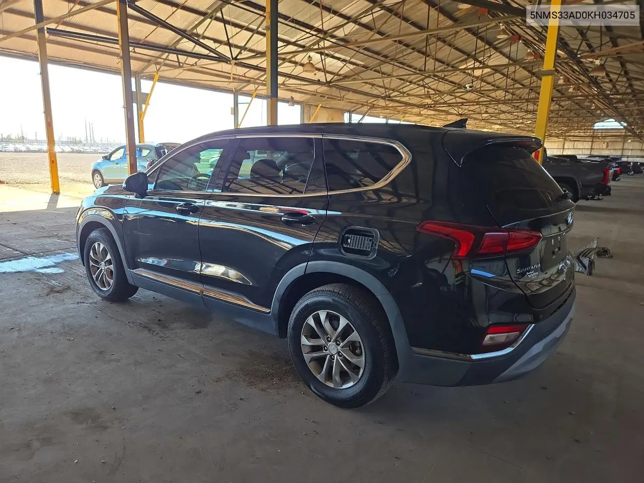 2019 HYUNDAI SANTA FE VIN 5NMS33AD0KH034705 — фото 2