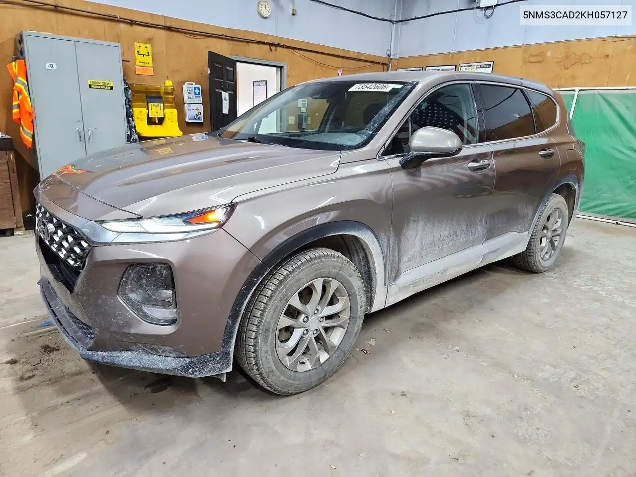 HYUNDAI SANTA FE 2019, VIN 5NMS3CAD2KH057127