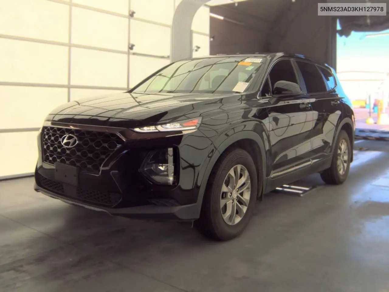 2019 HYUNDAI SANTA FE VIN 5NMS23AD3KH127978 — фото 2