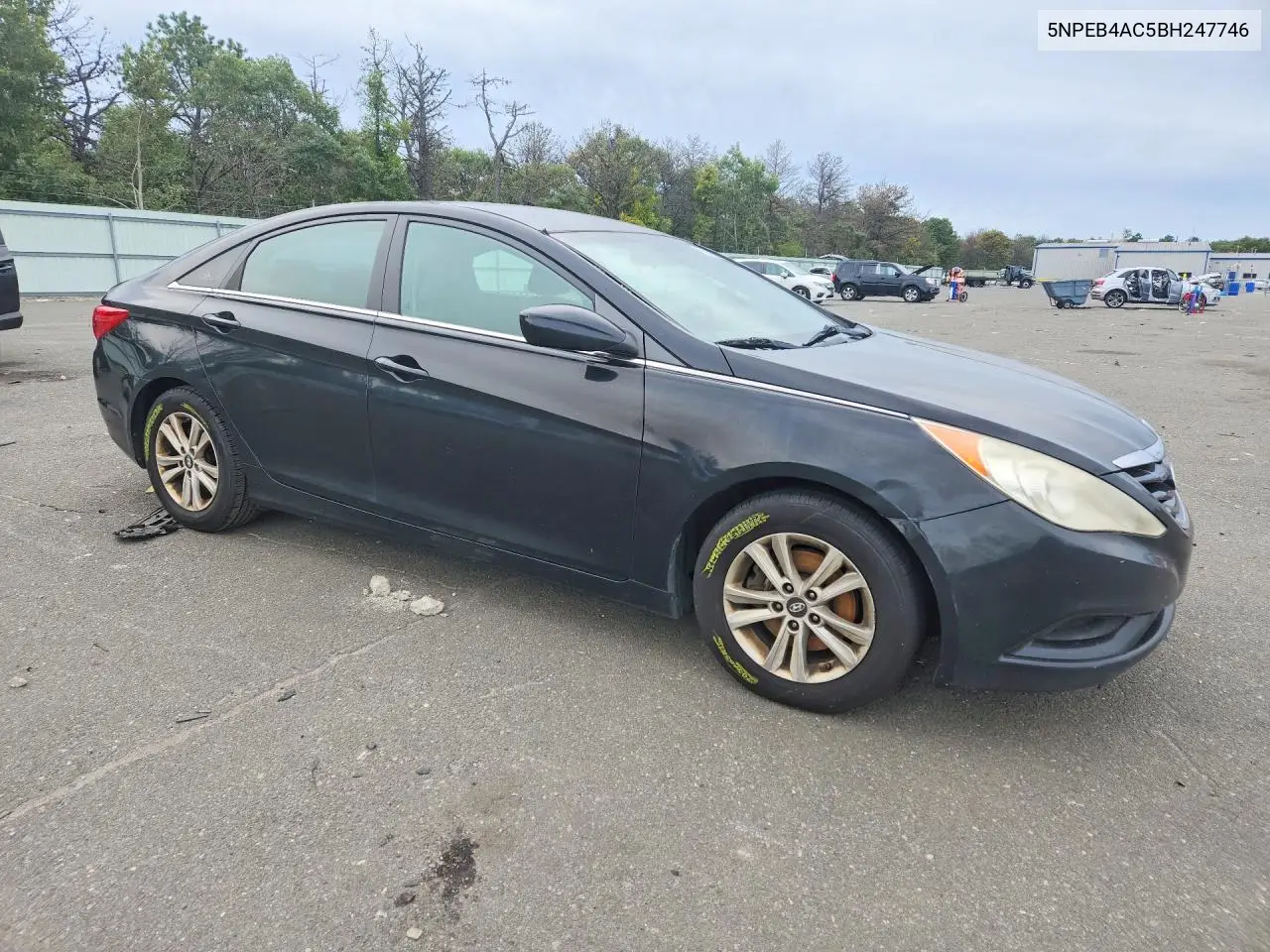 2011 HYUNDAI SONATA VIN 5NPEB4AC5BH247746 — фото 4