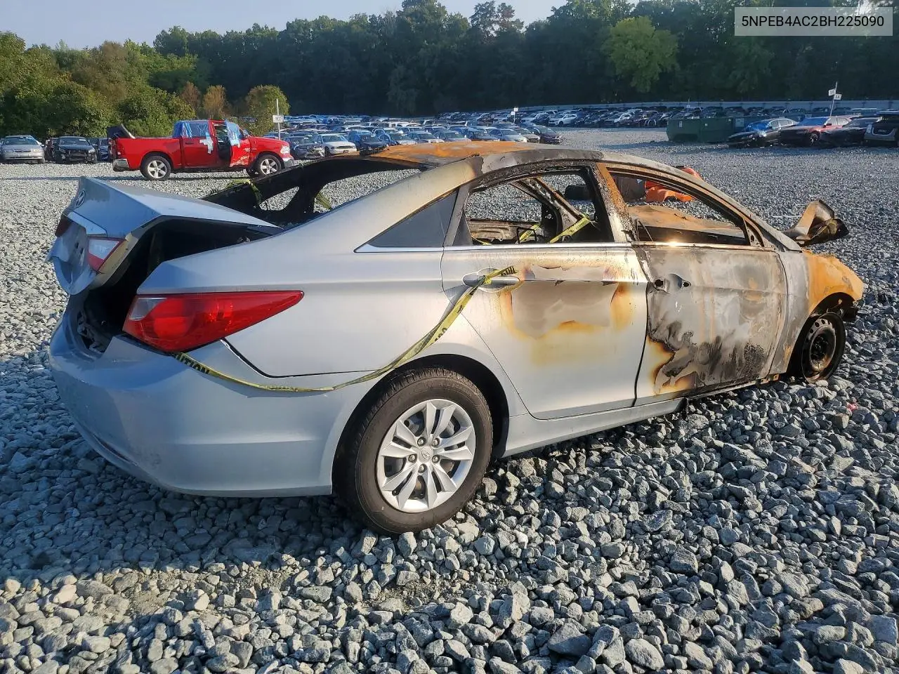 2011 HYUNDAI SONATA VIN 5NPEB4AC2BH225090 — фото 3