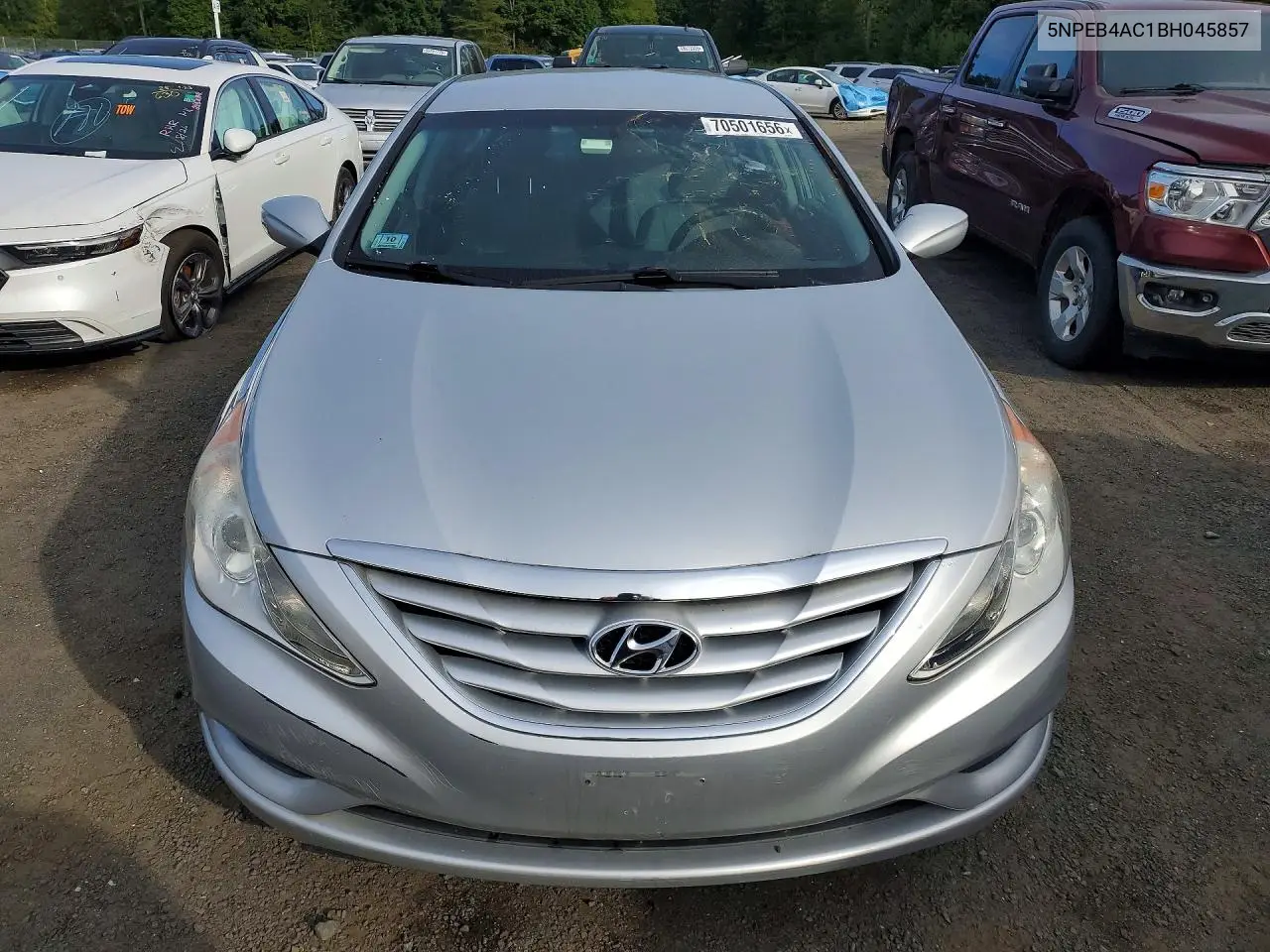 2011 HYUNDAI SONATA VIN 5NPEB4AC1BH045857 — фото 5