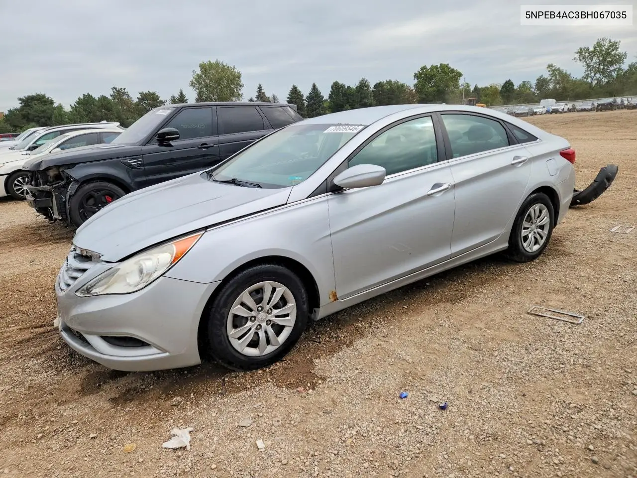 HYUNDAI SONATA 2011, VIN 5NPEB4AC3BH067035