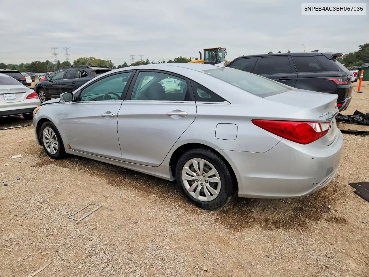 2011 HYUNDAI SONATA VIN 5NPEB4AC3BH067035 — фото 2