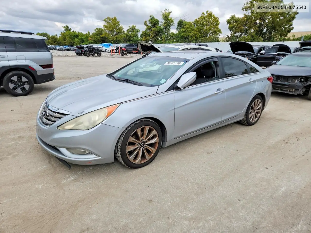 HYUNDAI SONATA 2011, VIN 5NPEC4AC5BH075540