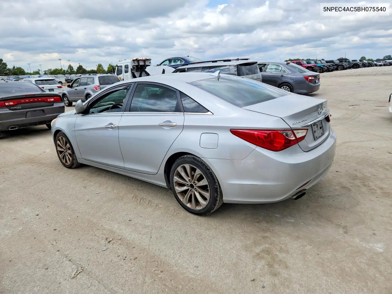 2011 HYUNDAI SONATA VIN 5NPEC4AC5BH075540 — фото 2