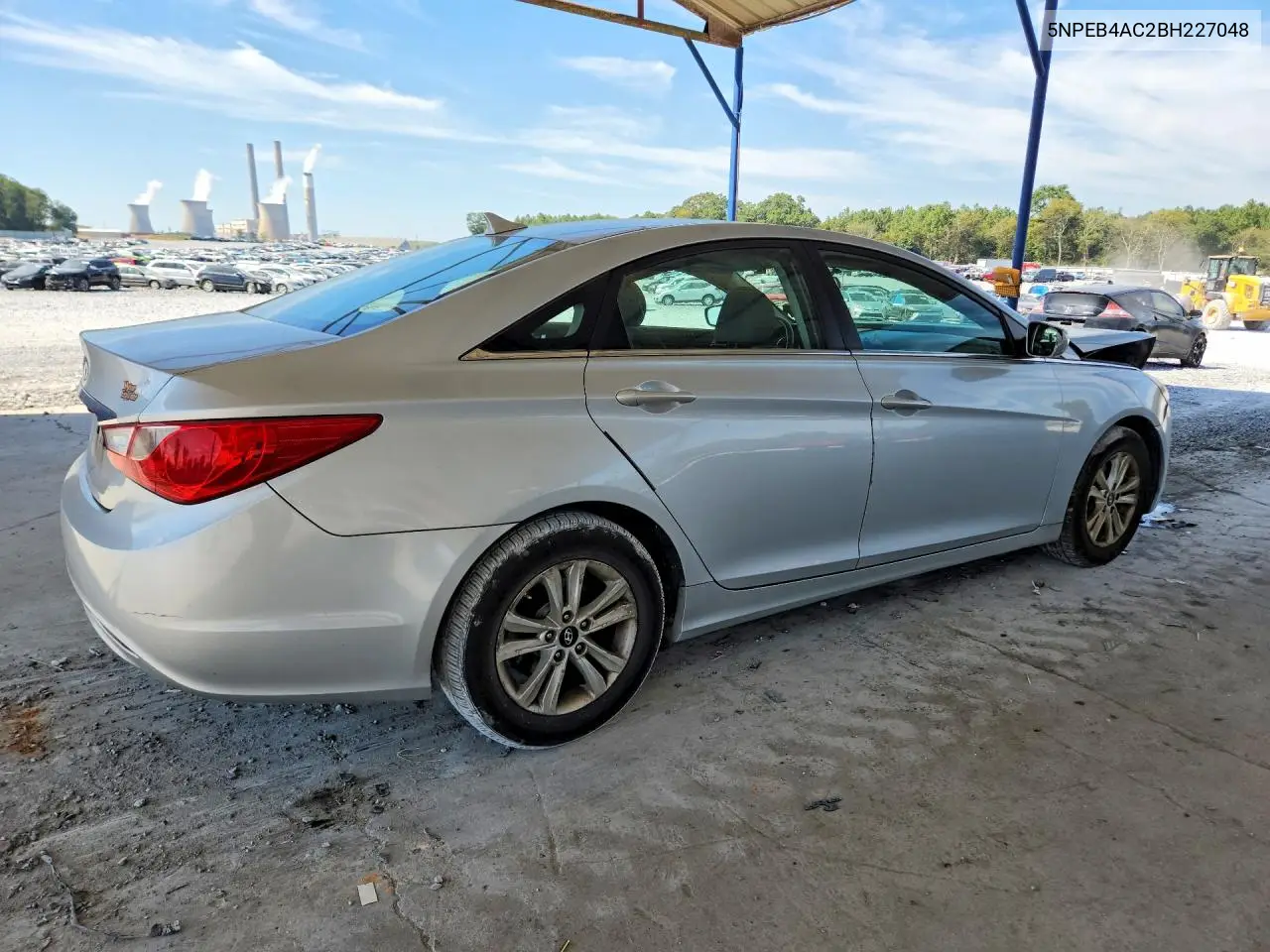 2011 HYUNDAI SONATA VIN 5NPEB4AC2BH227048 — фото 3