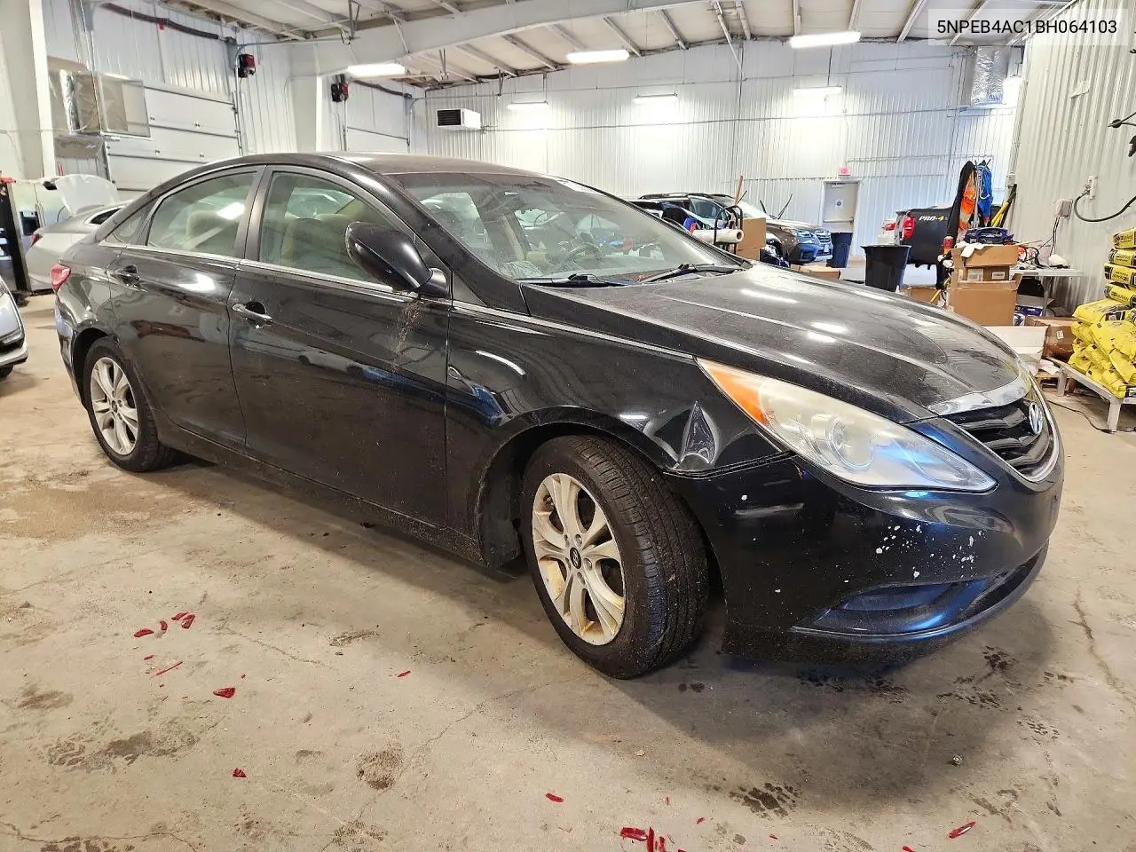 2011 HYUNDAI SONATA VIN 5NPEB4AC1BH064103 — фото 4