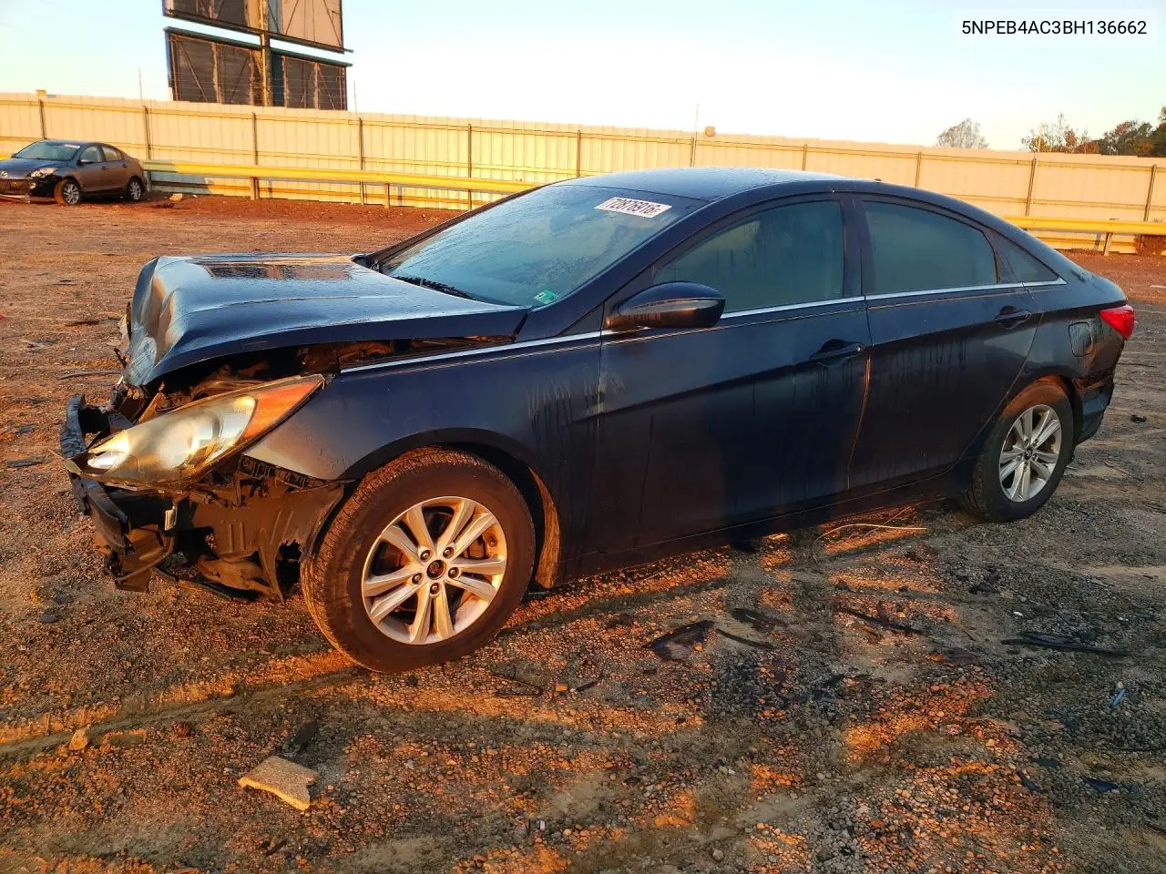 HYUNDAI SONATA 2011, VIN 5NPEB4AC3BH136662