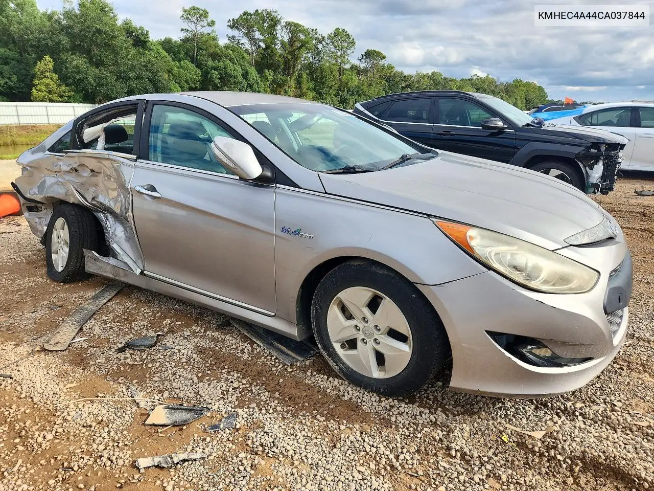 2012 HYUNDAI SONATA VIN KMHEC4A44CA037844 — фото 4