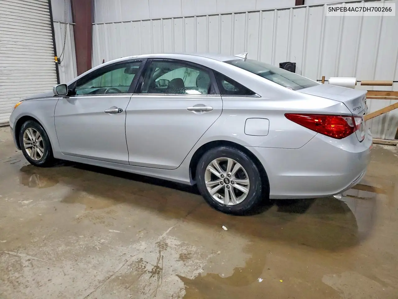 2013 HYUNDAI SONATA VIN 5NPEB4AC7DH700266 — фото 2